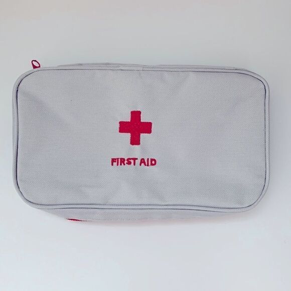 💊Travel First Aid Bag / Home Emergency - Picture 1 of 7